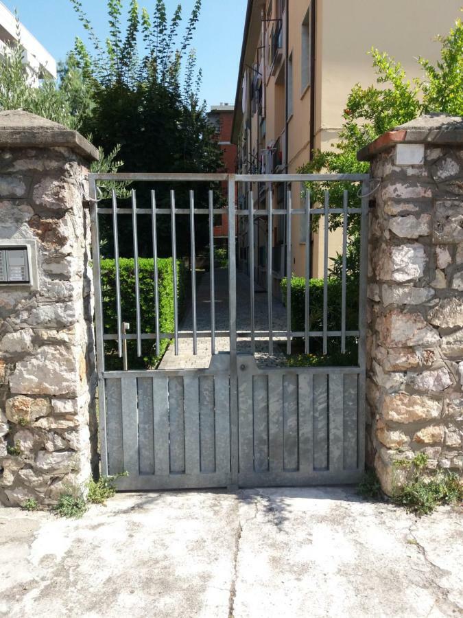 Casa Vacanze Lida Марина ди Карара Екстериор снимка